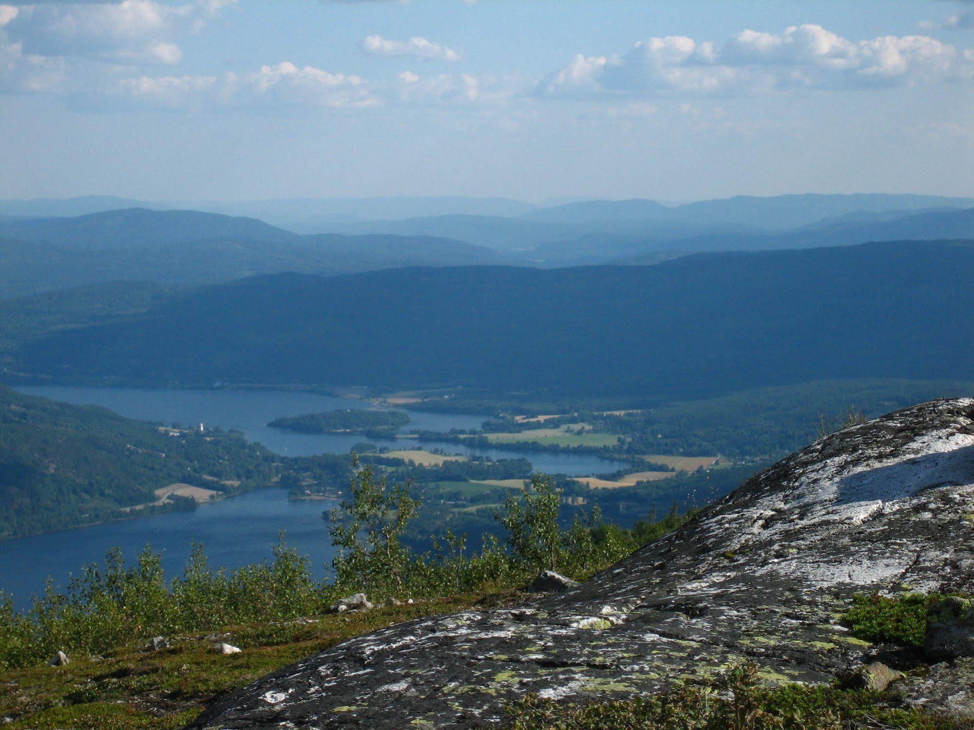 Norefjell - Storhytte Med Jacuzzi Og Fantastisk Beliggenhet Noresund Екстериор снимка